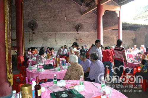 广州石井2012龙舟饭活动01